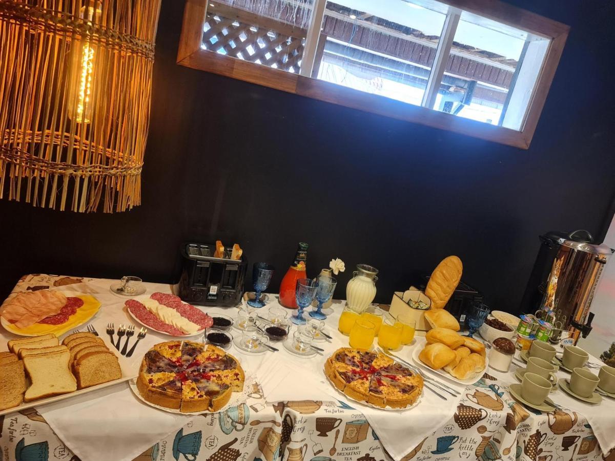 Hotel Boutique Tierra De Islas Chiloe Кастро Экстерьер фото