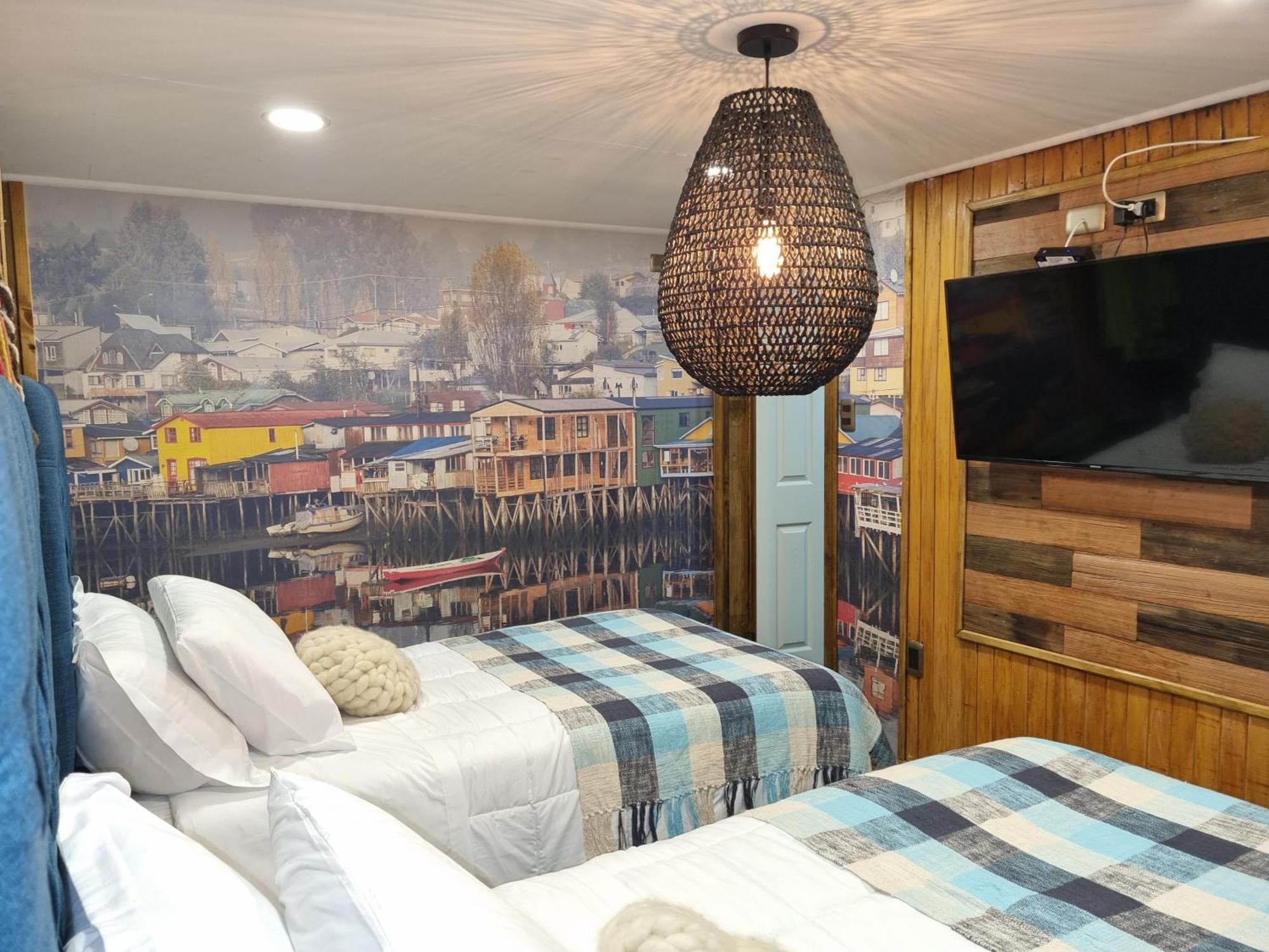 Hotel Boutique Tierra De Islas Chiloe Кастро Экстерьер фото