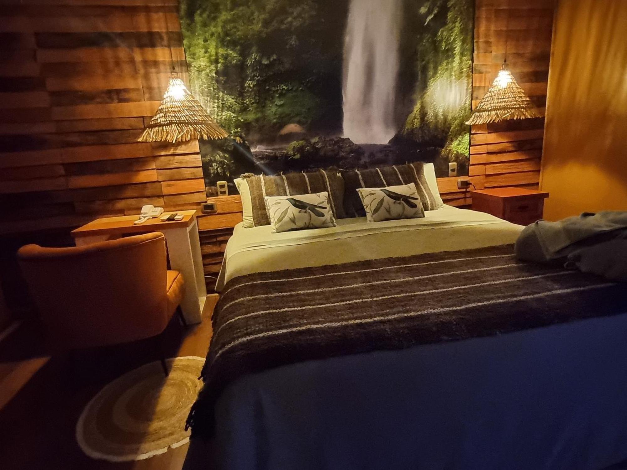 Hotel Boutique Tierra De Islas Chiloe Кастро Экстерьер фото