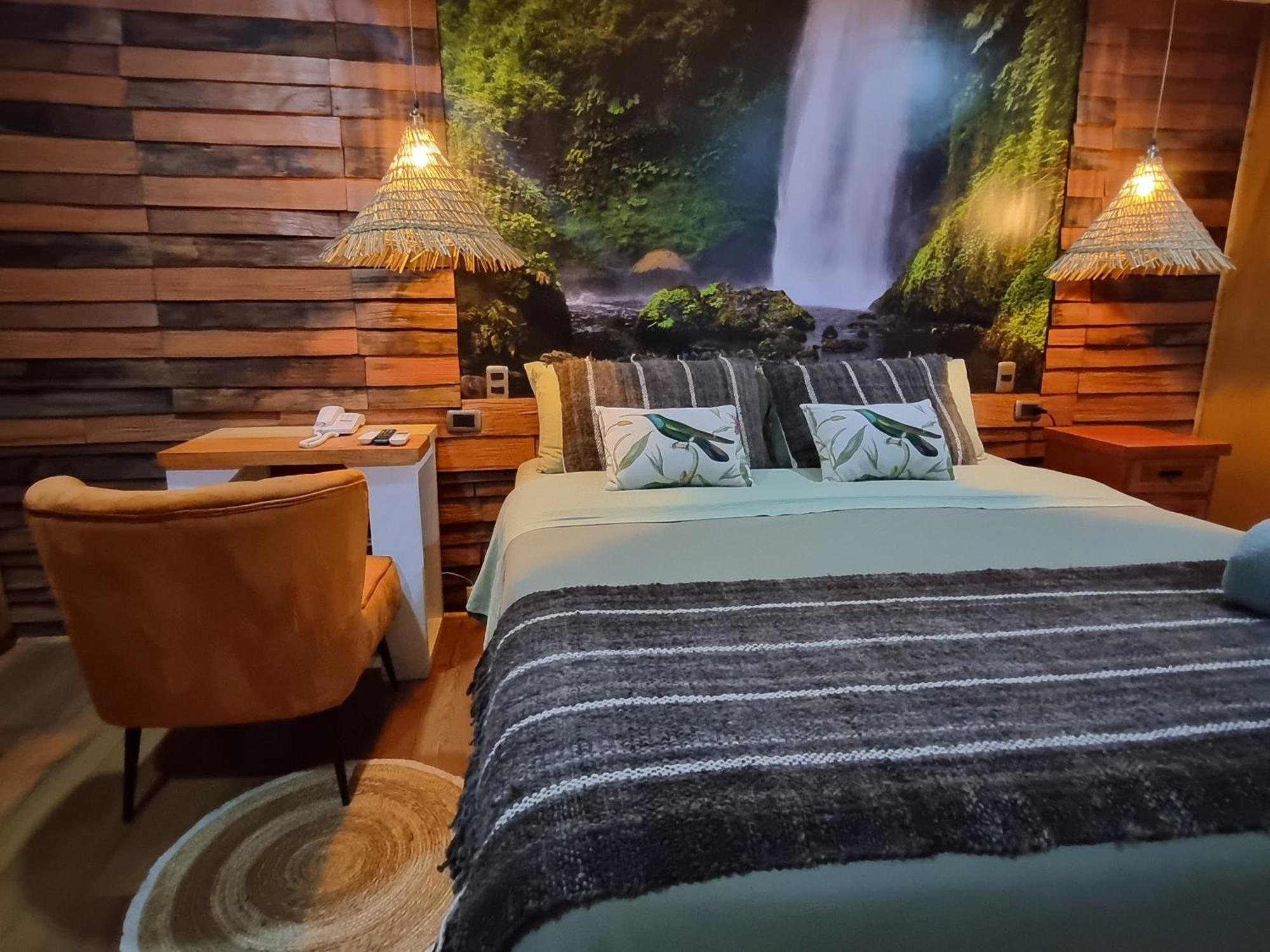 Hotel Boutique Tierra De Islas Chiloe Кастро Экстерьер фото