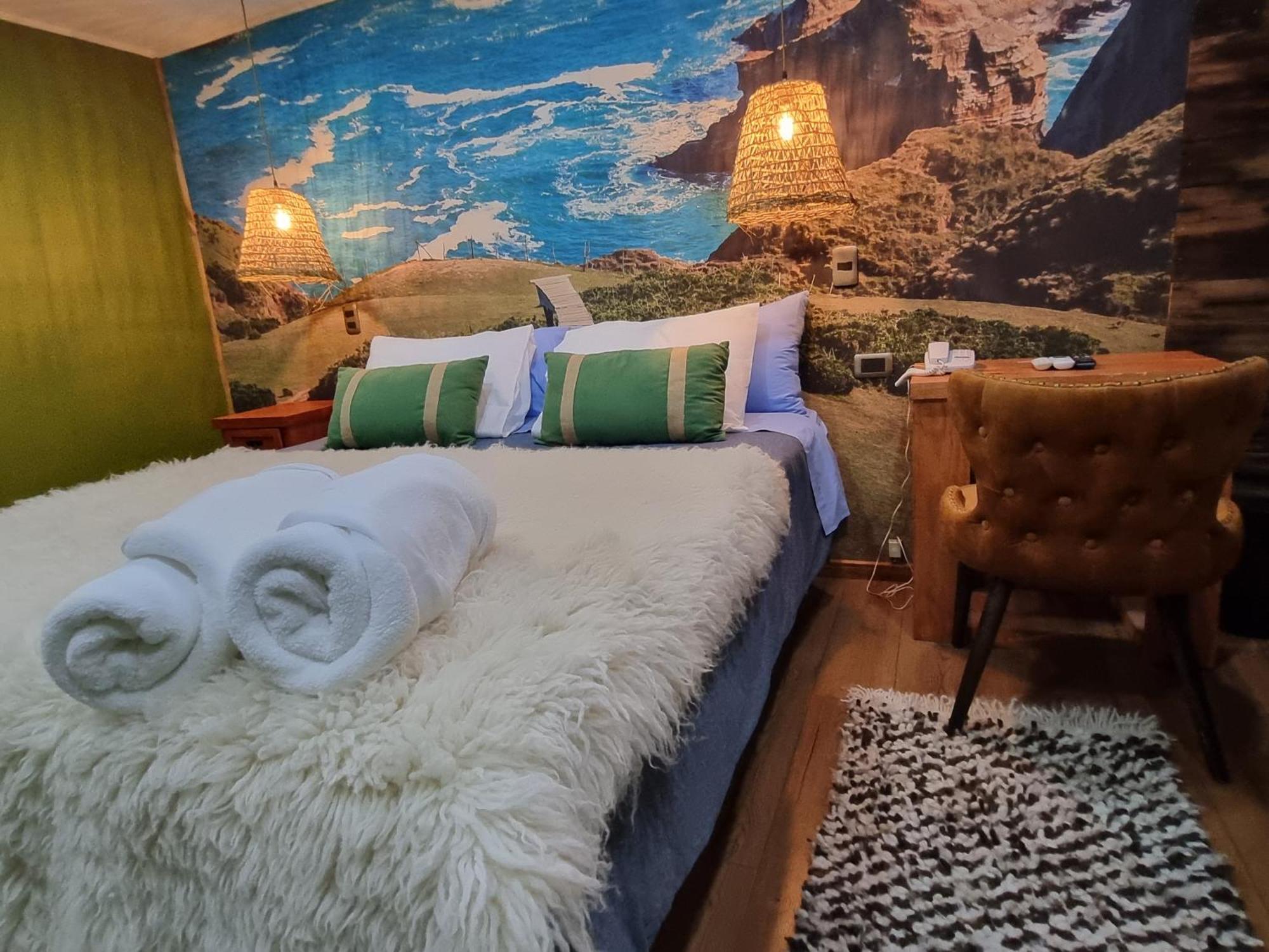 Hotel Boutique Tierra De Islas Chiloe Кастро Экстерьер фото